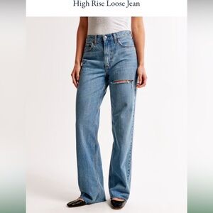 Abercrombie High Rise Loose Blue Jeans 30/10R